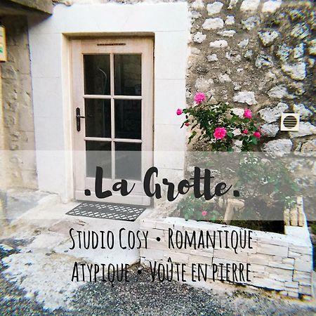 La Garde-AdhémarLa Grotteアパートメント エクステリア 写真